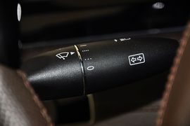 巴博斯60S龙年纪念版