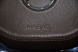 巴博斯60S龙年纪念版