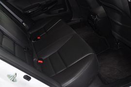 2013款本田雅阁2.0L