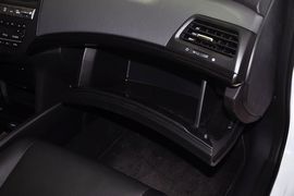 2013款本田雅阁2.0L