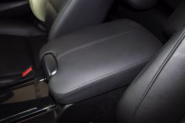 2013款本田雅阁2.0L