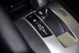 2013款本田雅阁2.0L
