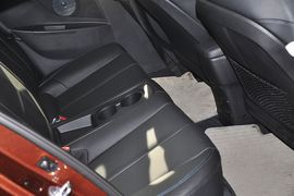 2012款现代飞思Veloster