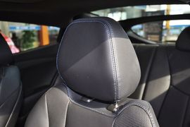 2012款现代飞思Veloster
