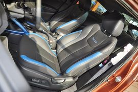 2012款现代飞思Veloster