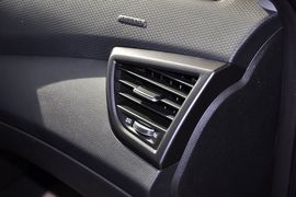 2012款现代飞思Veloster