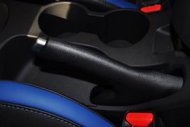 2012款现代飞思Veloster