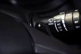 2012款现代飞思Veloster