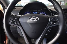 2012款现代飞思Veloster