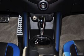 2012款现代飞思Veloster
