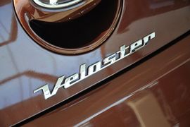 2012款现代飞思Veloster