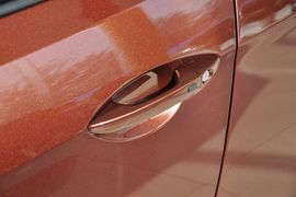 2012款现代飞思Veloster