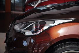 2012款现代飞思Veloster