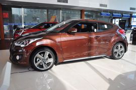 2012款现代飞思Veloster