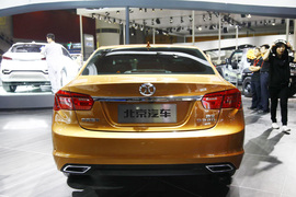 北汽绅宝D系列广州车展实拍