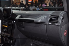 奔驰G63