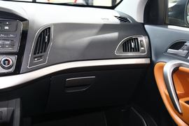 江淮瑞风S5广州车展实拍