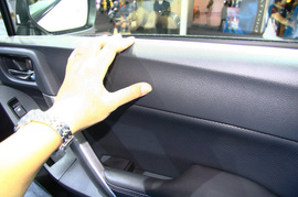 2012广州车展体验新森林人