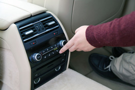 2013款宝马740Li豪华型深度测试