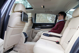 2013款宝马740Li豪华型深度测试