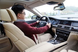 2013款宝马740Li豪华型深度测试