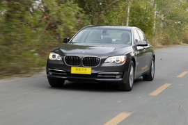 2013款宝马740Li豪华型深度测试