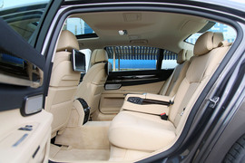 2013款宝马740Li豪华型深度测试