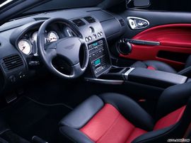 2004款阿斯顿马丁Vanquish