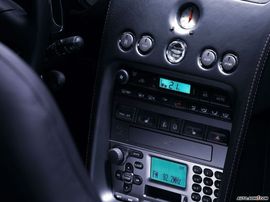 2004款阿斯顿马丁Vanquish