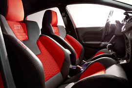 2014款福特嘉年华ST