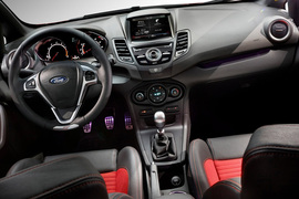 2014款福特嘉年华ST