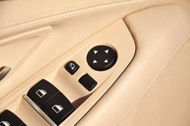 2013款宝马535Li行政型