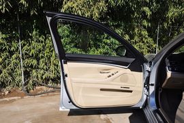 2013款宝马535Li行政型