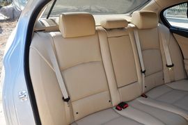 2013款宝马535Li行政型