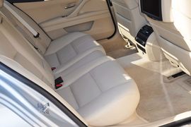 2013款宝马535Li行政型