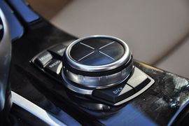 2013款宝马535Li行政型