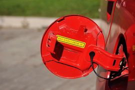 2012款吉利全球鹰熊猫1.0L手动标准型