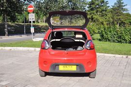 2012款吉利全球鹰熊猫1.0L手动标准型