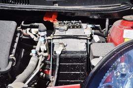 2012款吉利全球鹰熊猫1.0L手动标准型