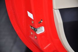 2012款吉利全球鹰熊猫1.0L手动标准型