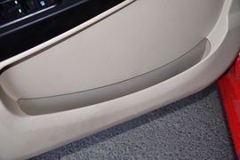 2012款吉利全球鹰熊猫1.0L手动标准型