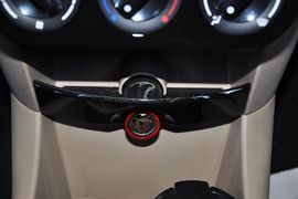 2012款吉利全球鹰熊猫1.0L手动标准型