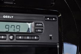 2012款吉利全球鹰熊猫1.0L手动标准型