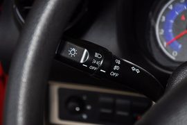 2012款吉利全球鹰熊猫1.0L手动标准型