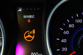 2013款北京现代全新胜达2.0T试驾