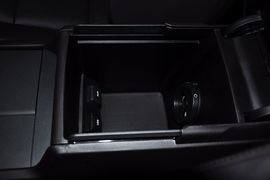 2013款本田思铂睿2.4L豪华版