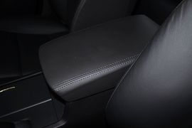 2013款本田思铂睿2.4L豪华版
