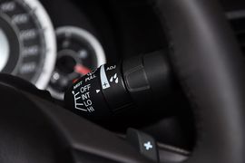 2013款本田思铂睿2.4L豪华版