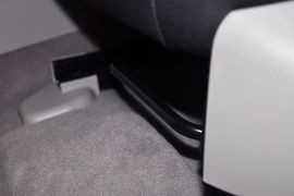 2012款福特福克斯三厢1.6L手自一体舒适型