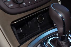 2012款别克君威2.4SIDI旗舰版